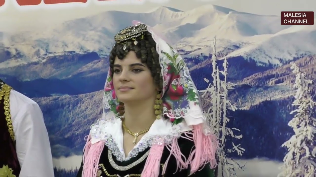Valle ne ritmet e muzikes kengetares Lisa Bujaj