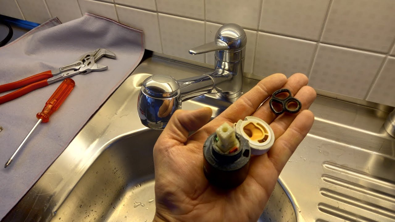 Miscelatore cucina troppo duro/non si riesce regolare l'acqua