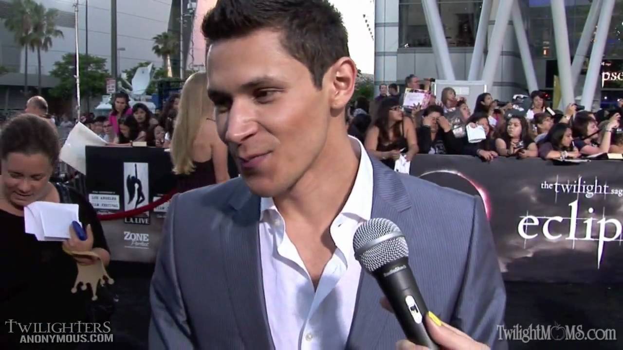 Alex Meraz Interview at the Eclipse Movie World Premiere Red Carpet