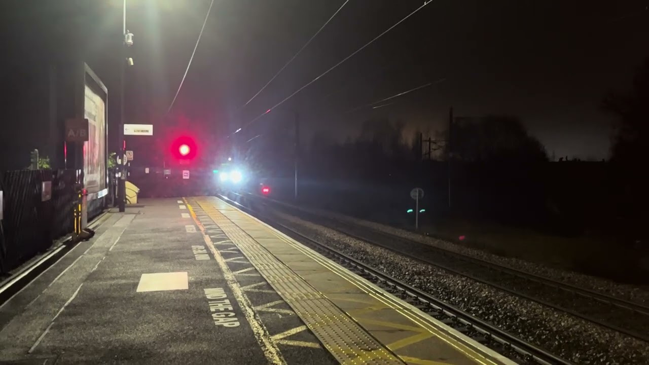 Trains at Northallerton, ECML 11/2/26