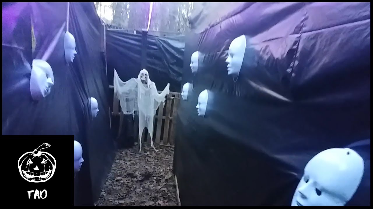 Прогулка по дому с привидениями на заднем дворе 2018 года #diyhalloween #hauntedhouse #hauntedtrail