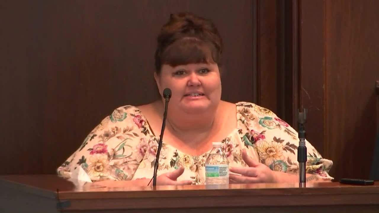 Neighbor says Leilani Simon was 'crappy mom,' didn't properly care for toddler son