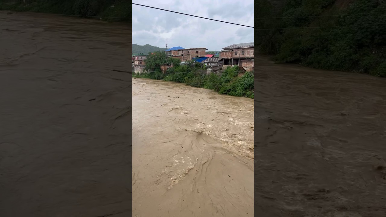 Flood in manipur  #upscaspirants #flood #manipur #villagelife