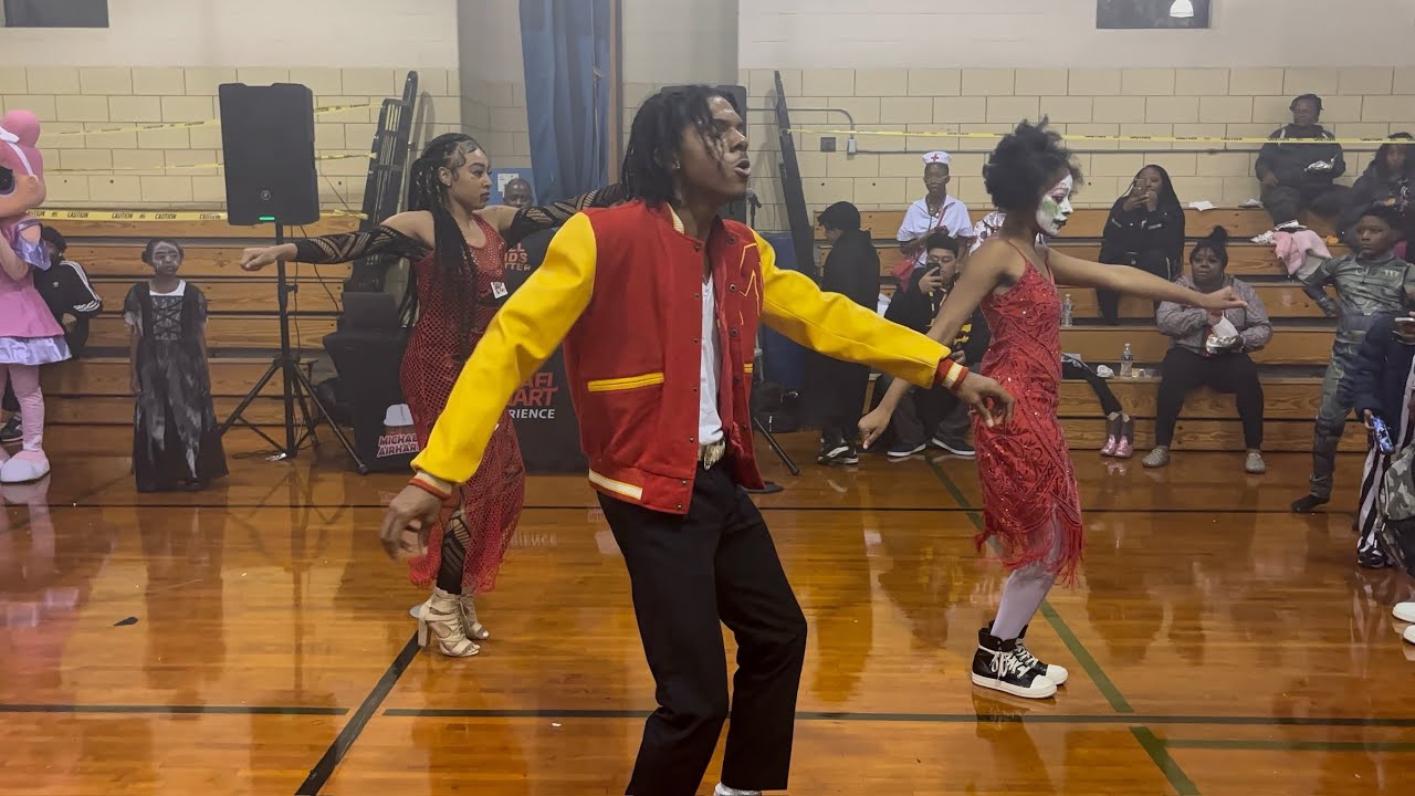 Thriller - Michael Jackson Tribute Artist The Chosyn One The Thriller Showdown