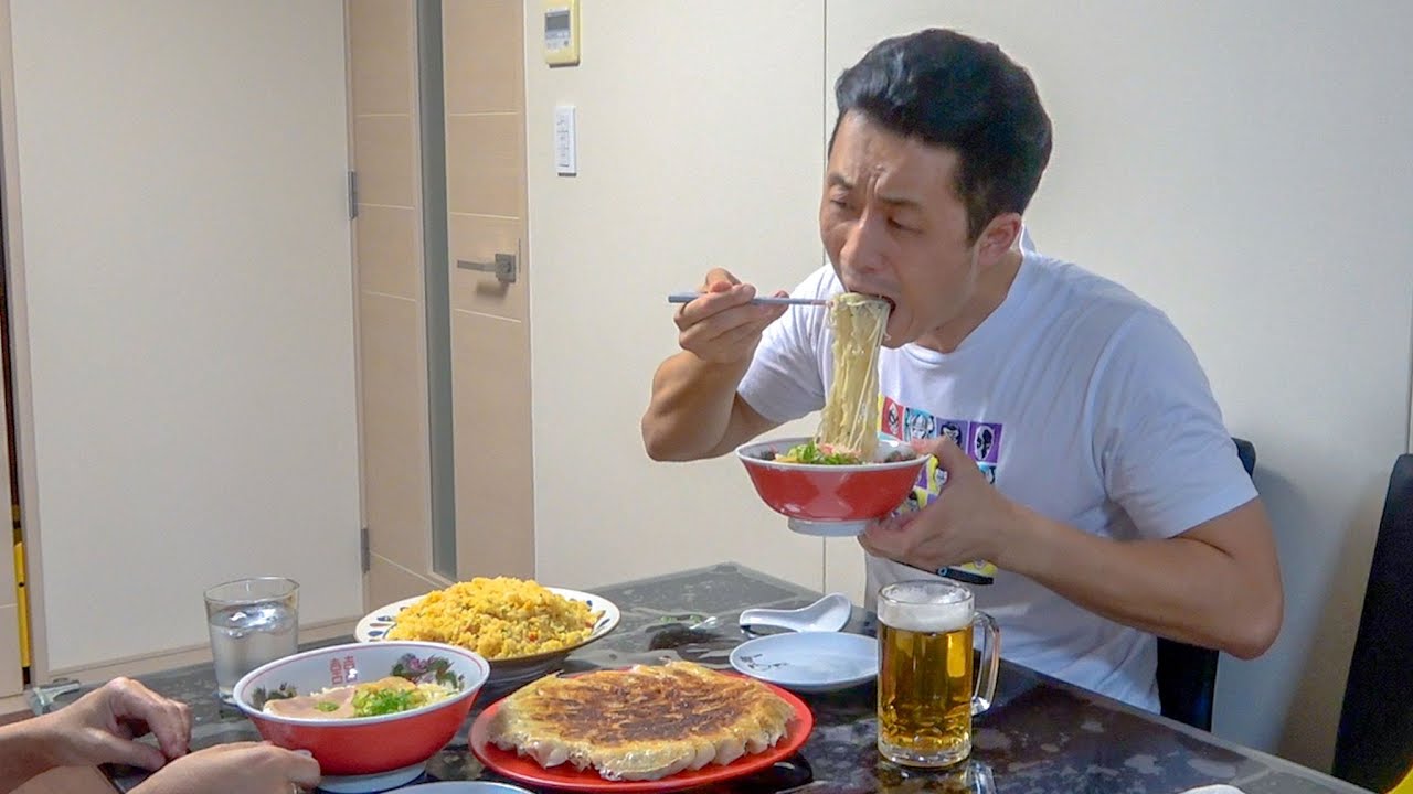 ストレスが限界を迎えたので深夜のカロリー摂取で発散する夫婦