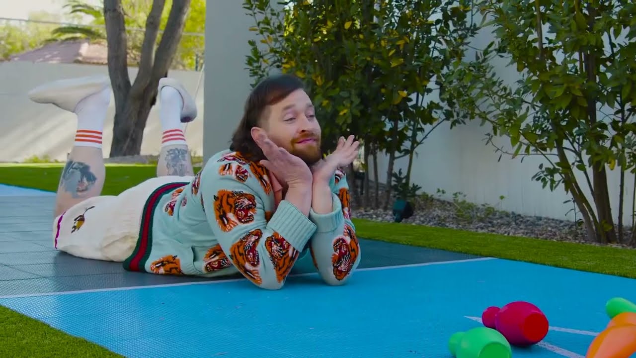 What do we name the unicorn? Music by Daniel Platzman