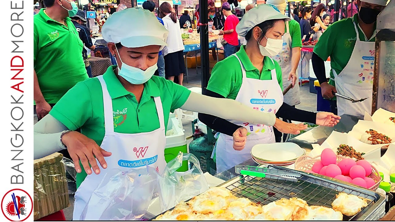 Thai STREET FOOD at the World Market in Bangkok