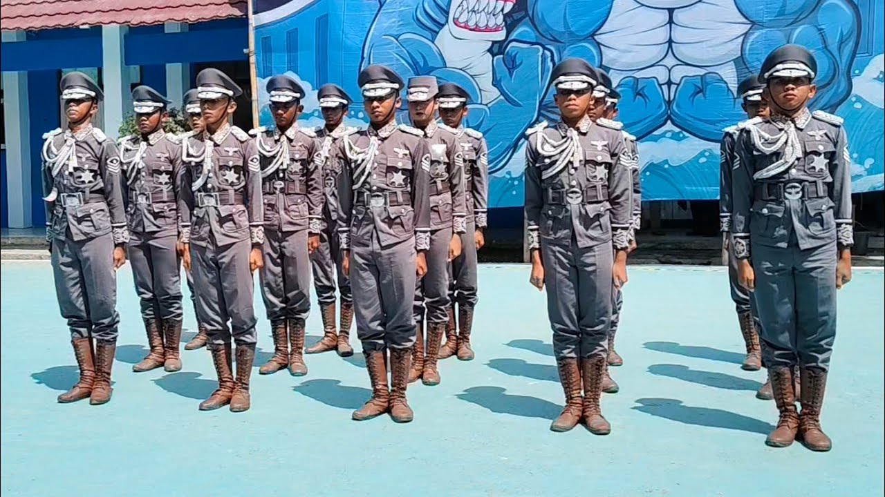 JUARA UTAMA 1 PASKIBRA SMPN 1 BANYUSARI KARAWANG A LKBB JANGKAR 5