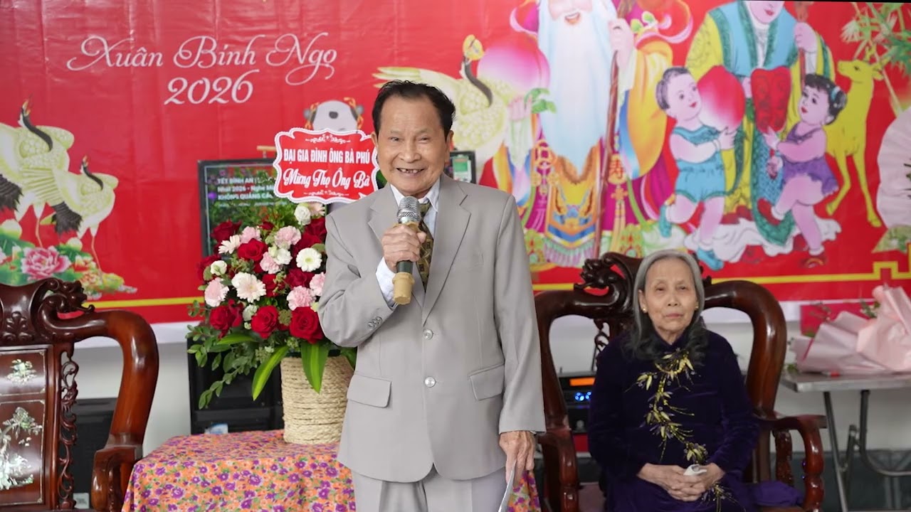 Mừng thọ cụ Đàn