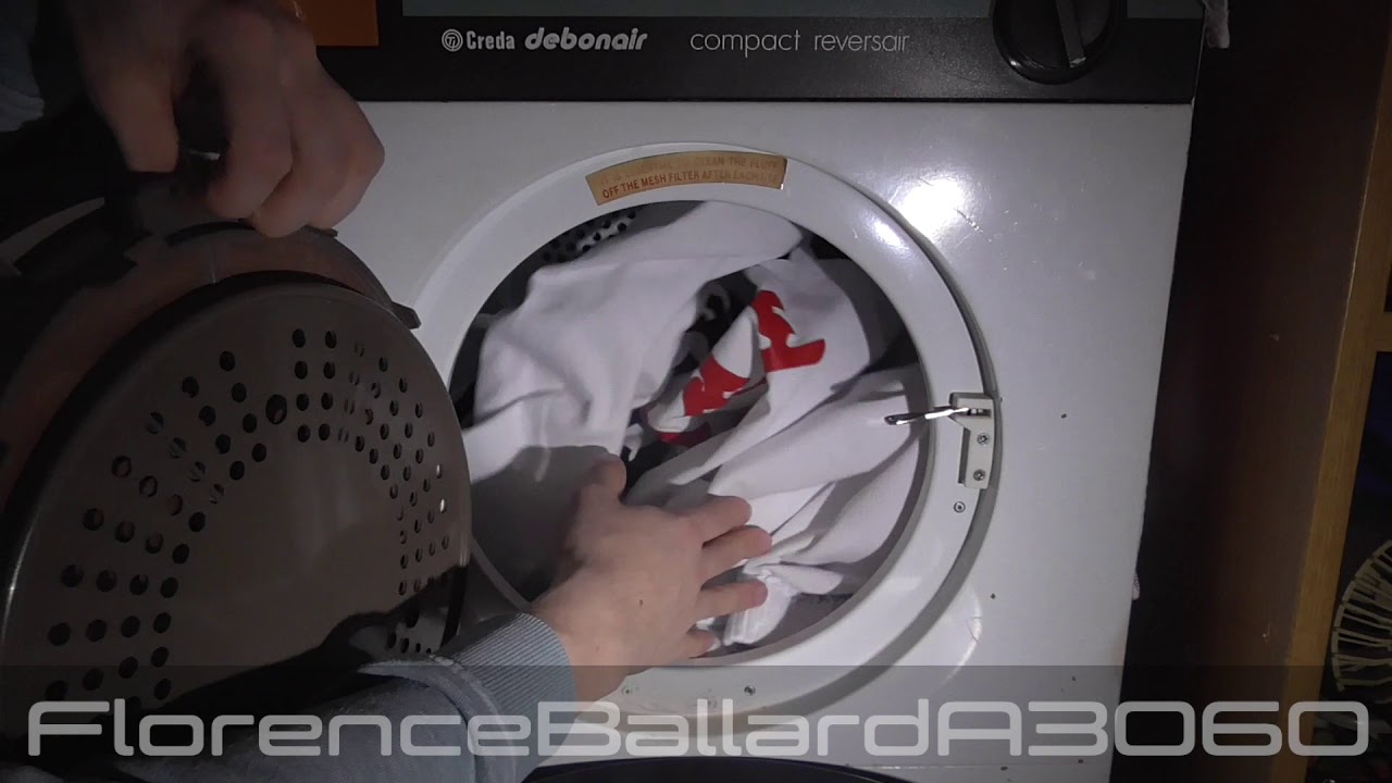 Creda 37304 Debonair Compact Reversair Tumble Dryer - Running with Door Open