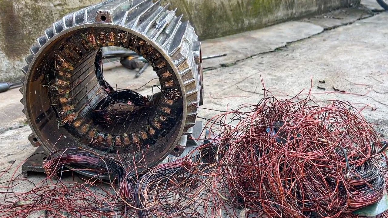 The Extremely Ingenious Skill Of The Electrician // Restoration Of Burnt 3 Phase Motor