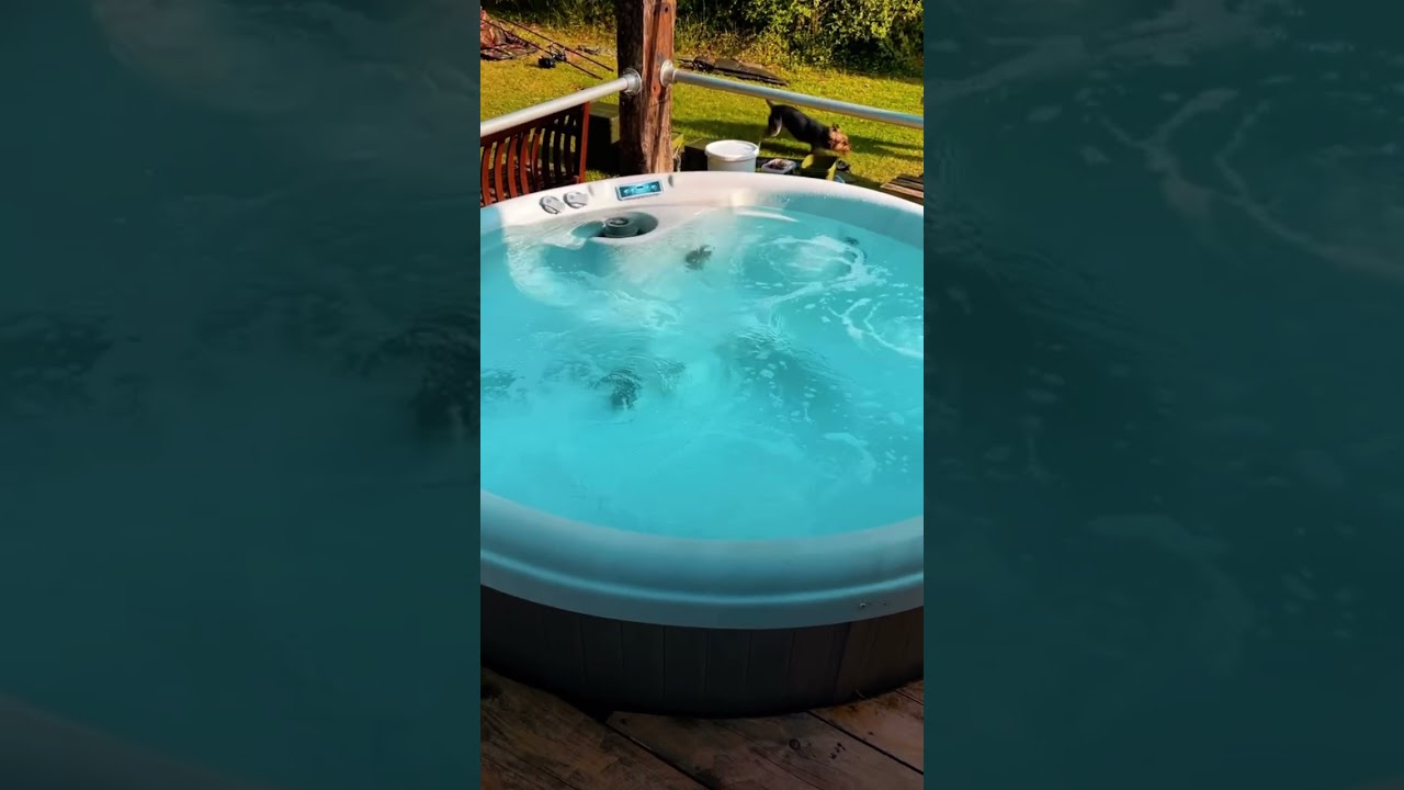 Hot-tub lodges UK Norfolk