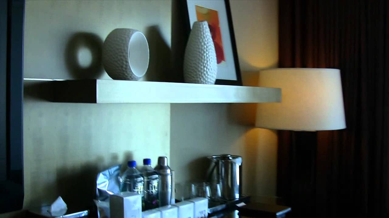 Aria Deluxe City View Room - March 2012