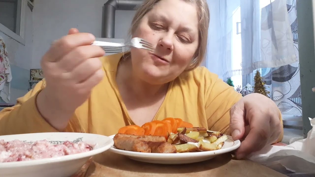 МУКБАНГ