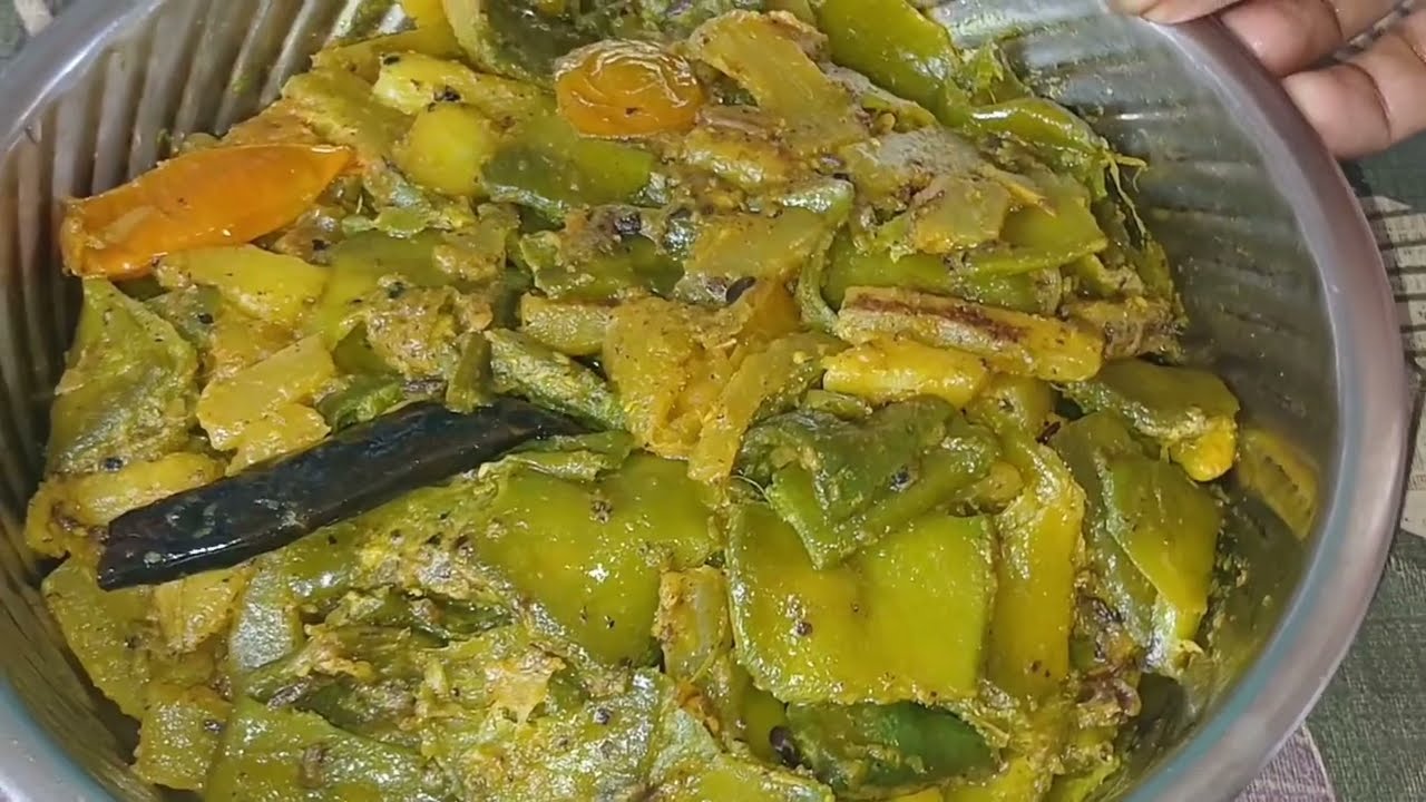 সিম পাতরি একবার এই রেসিপিটা বানিয়ে  খেলে বুঝতে পারবে এটার স্বাদ কেমন হয়।
