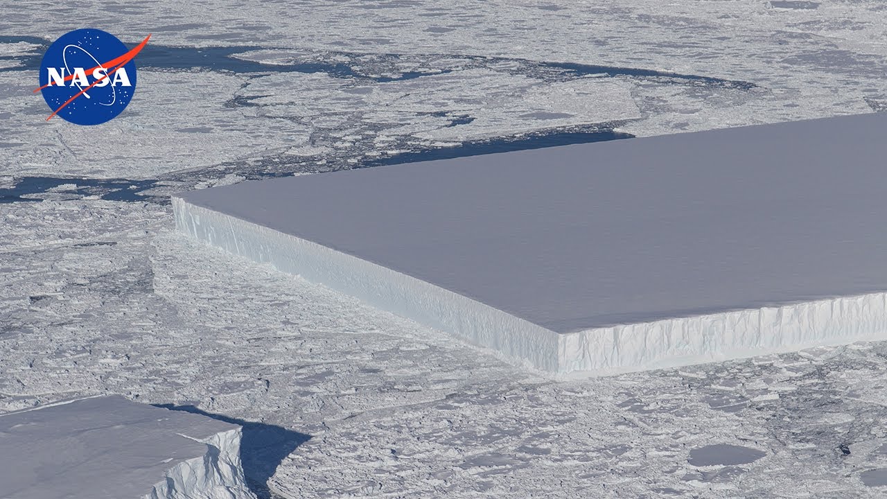एलियन होने का संकेत 😲 NASA Spots Strange Rectangular Iceberg in Antarctica 😲 Aliens?