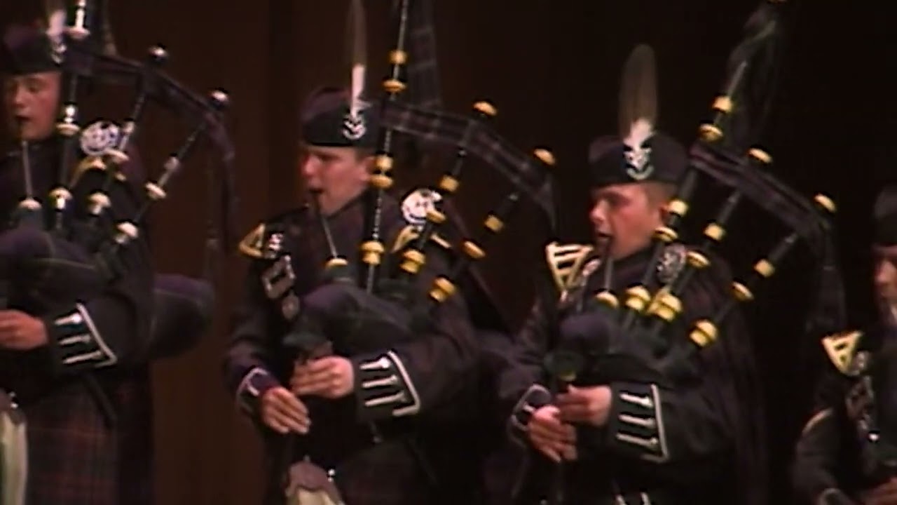 Pipes & Drums The Highlanders in Concert Victoria, Canada 1999 - Set 2