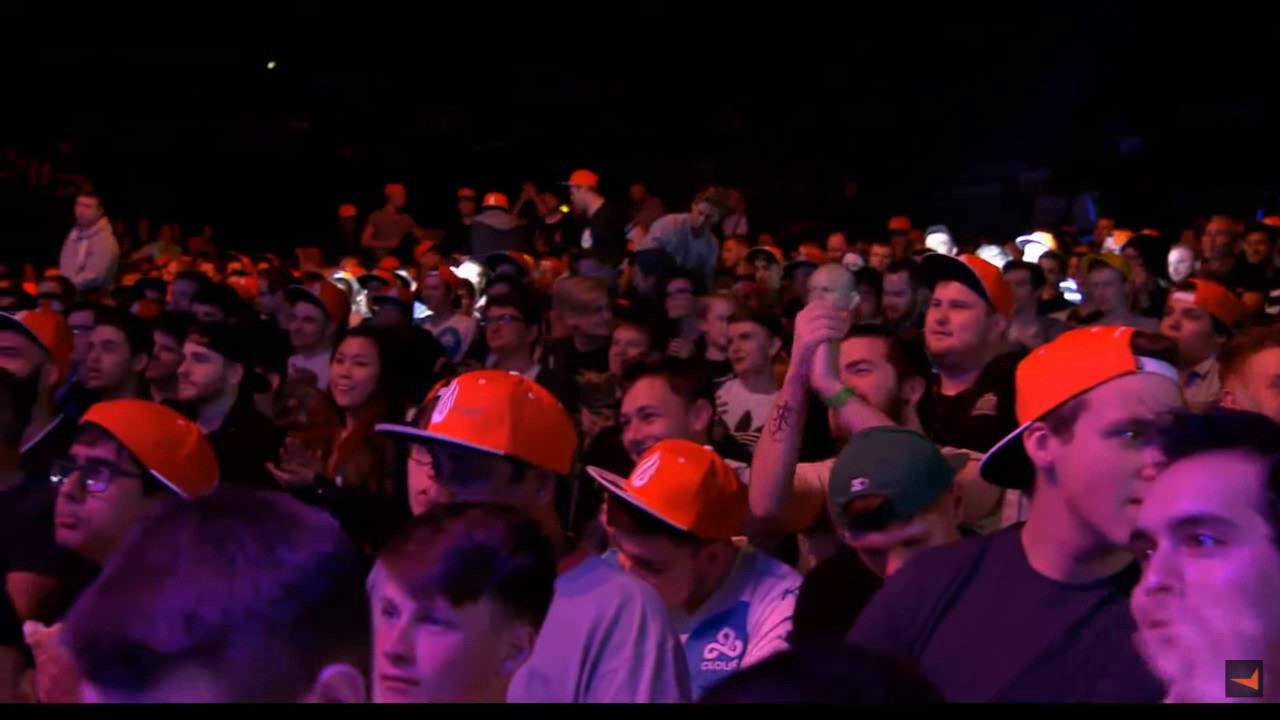 FaZe kioShiMa VAC shot through wall vs. C9 (ECS S3 Semifinal)