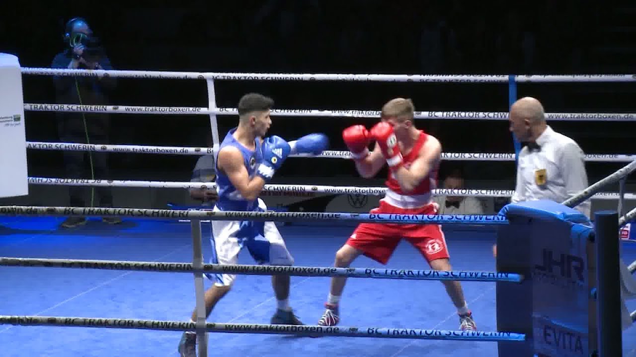 Auftaktsieg für Traktorboxer