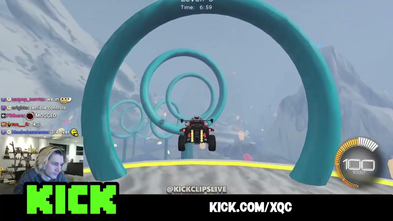 xQc discovers why he's slow in Rocket League 🤯