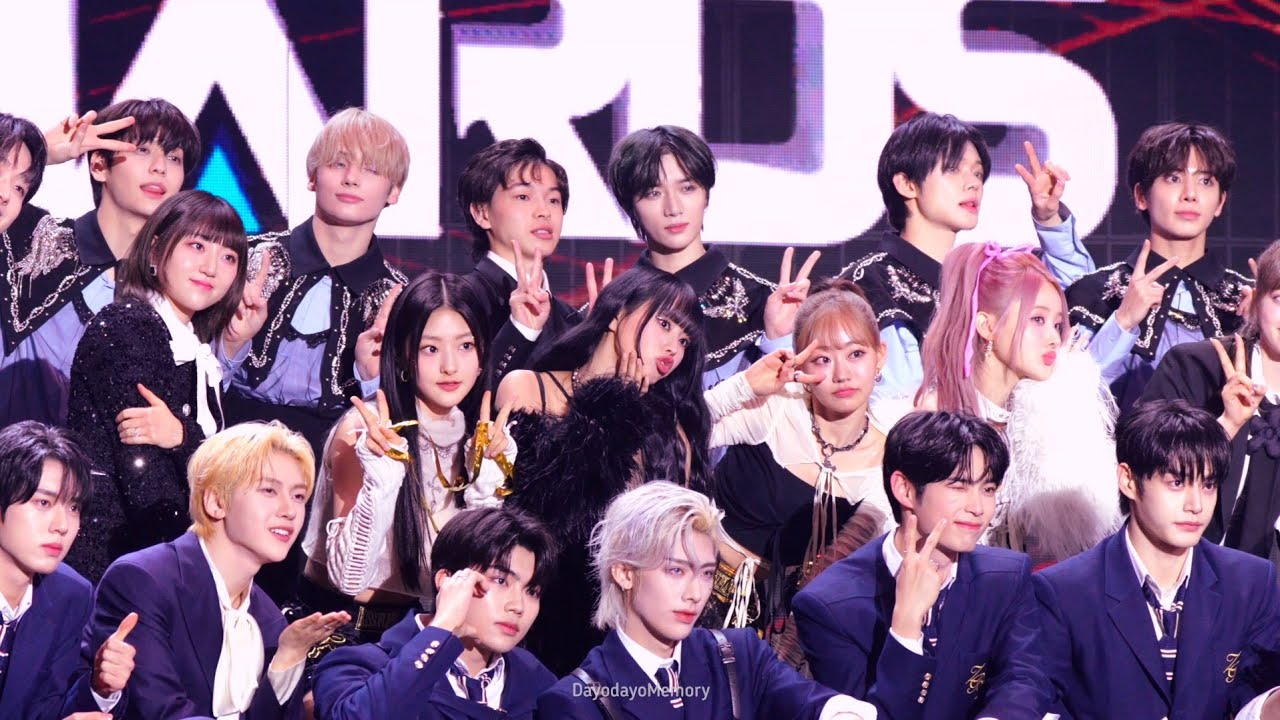 240110 써클차트어워즈 Ending 포토타임 + 퇴장 TXT 투모로우바이투게더 CCMA2023