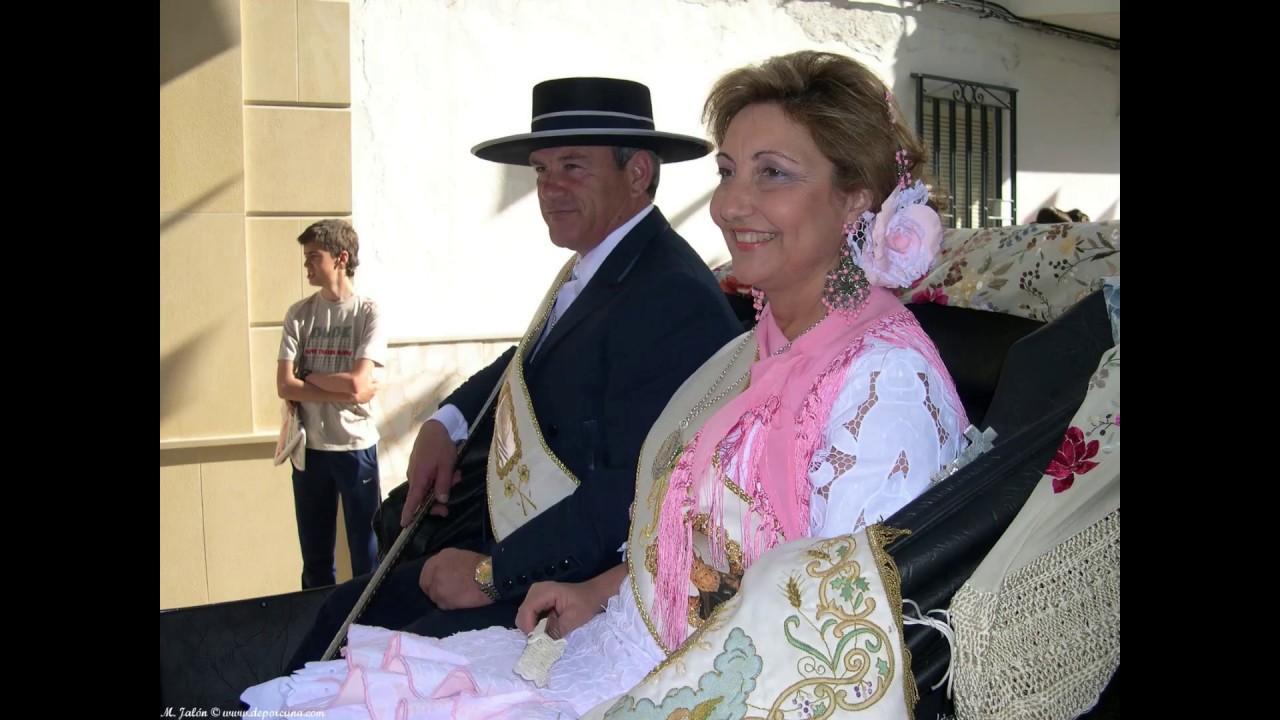 Desfile de la Cofradía de la Virgen de Alharilla 2005