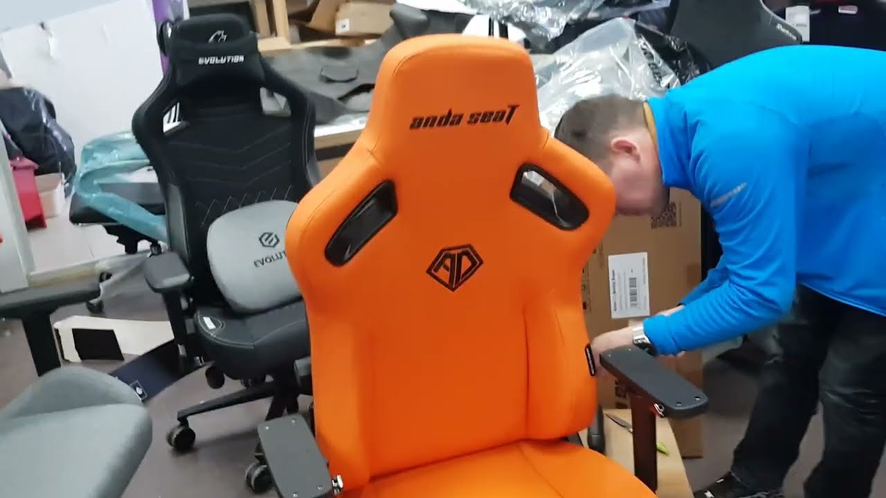 AndaSeat Kaiser 3  (Size XL) \ Распаковка Сборка и Тестировании в шоу-руме RETNE.RU (01.03.2023)
