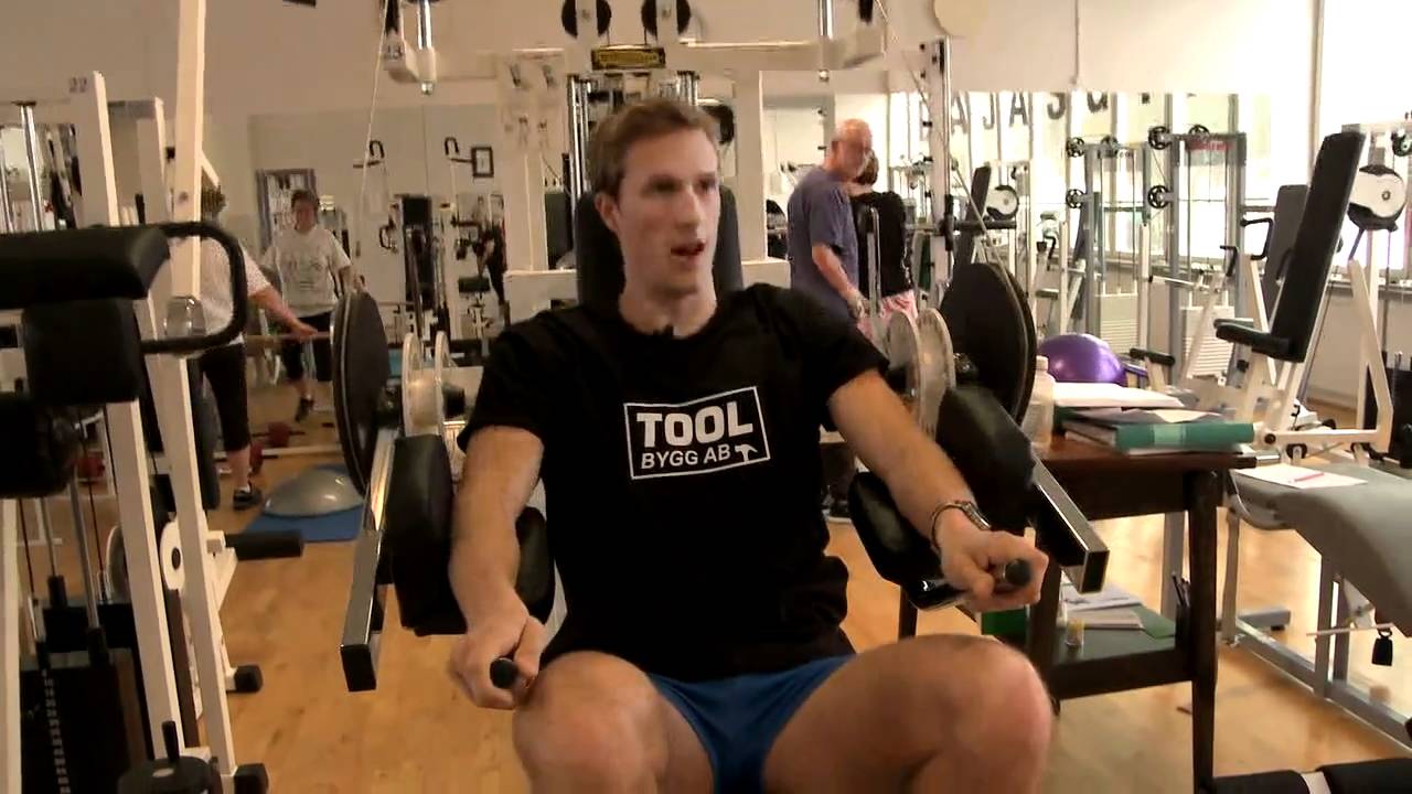 Forts&auml;tt spela hockey grabbar! - Emil Larsson