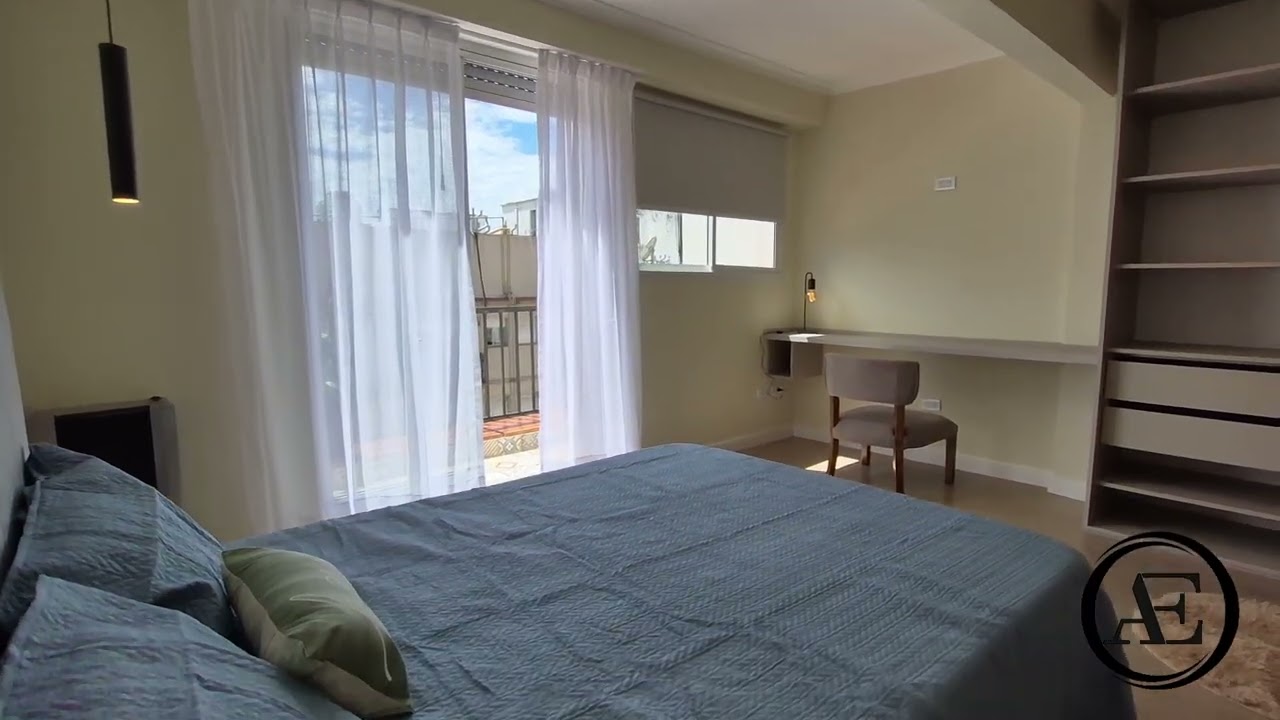 Excelente 2 ambientes reciclado y amoblado – Todo externo con balcón corrido