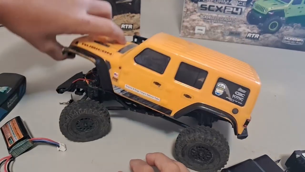 JEEP Axial scx24 r/c 1/24