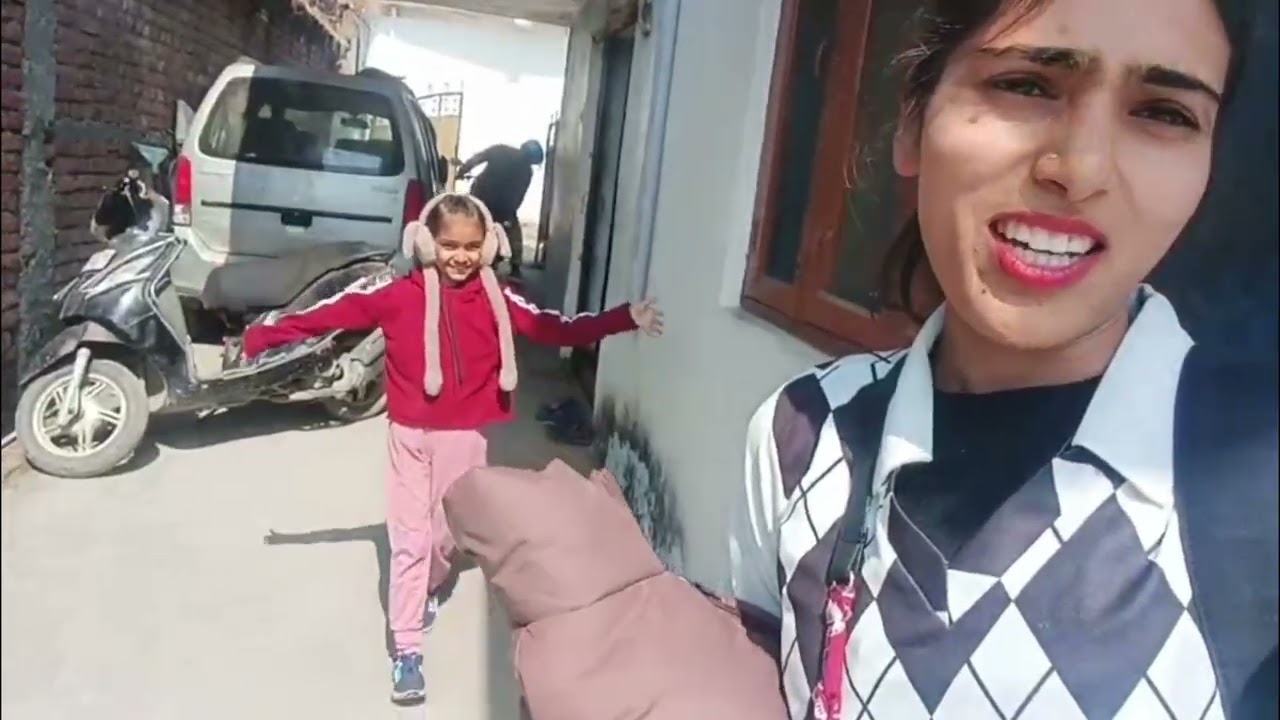 आज पहुंच गए हम गांव 