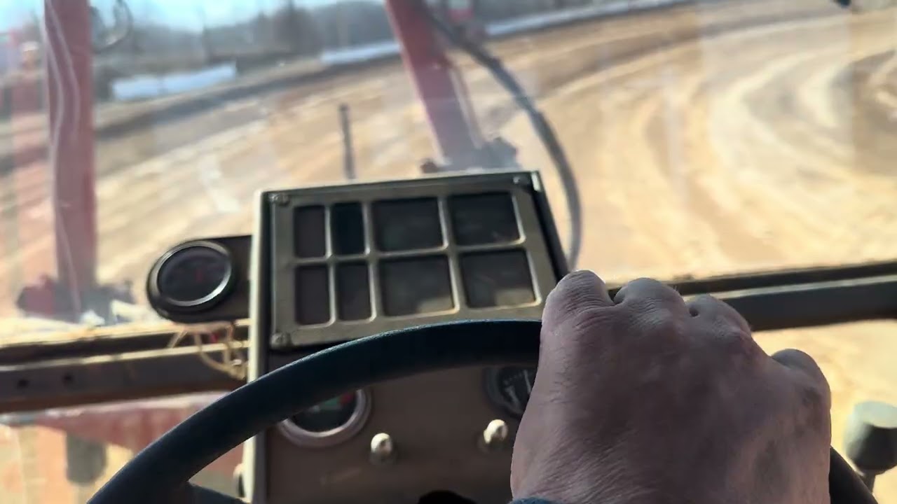 Rollin Dirt готовятся к выступлению с The Sweeheart