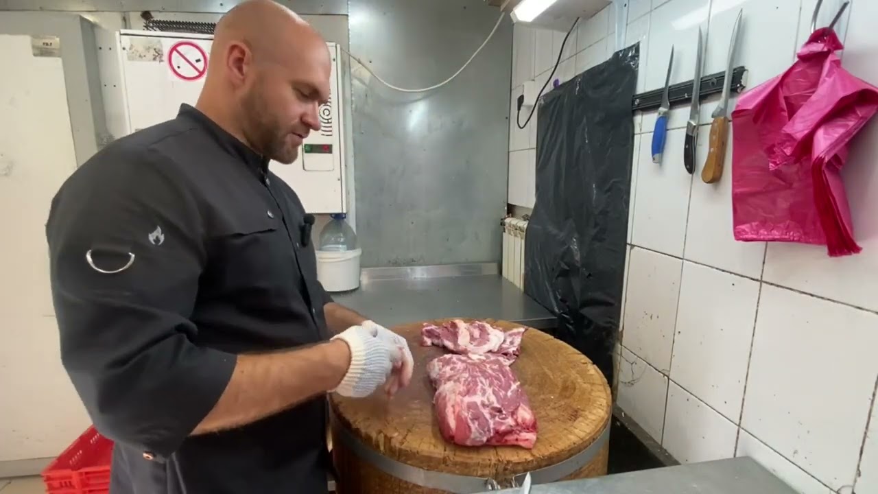 Рубщик Мяса.  Разруб свинины. Перед 8.3