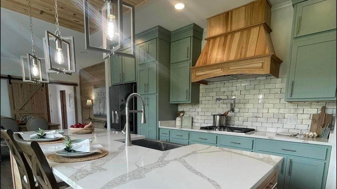 The shoreline by Franklin Homes