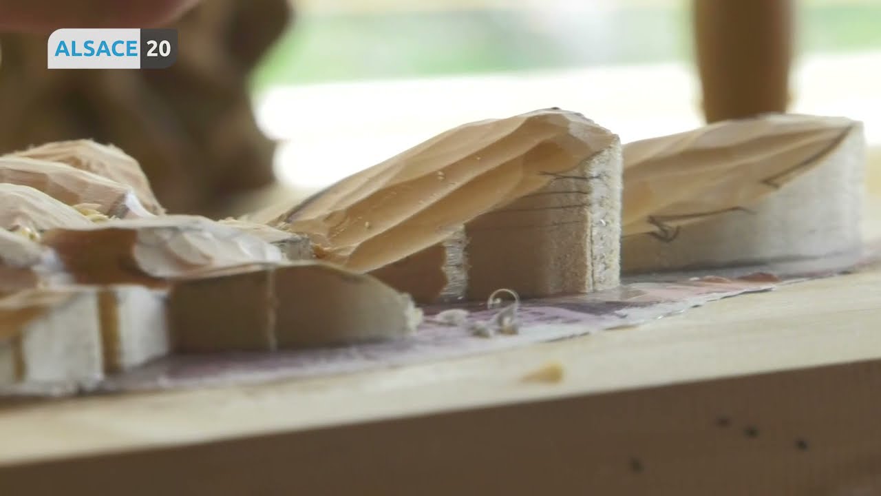 SALENTHAL : Rencontre avec l’un des derniers sculpteurs sur bois de la région.