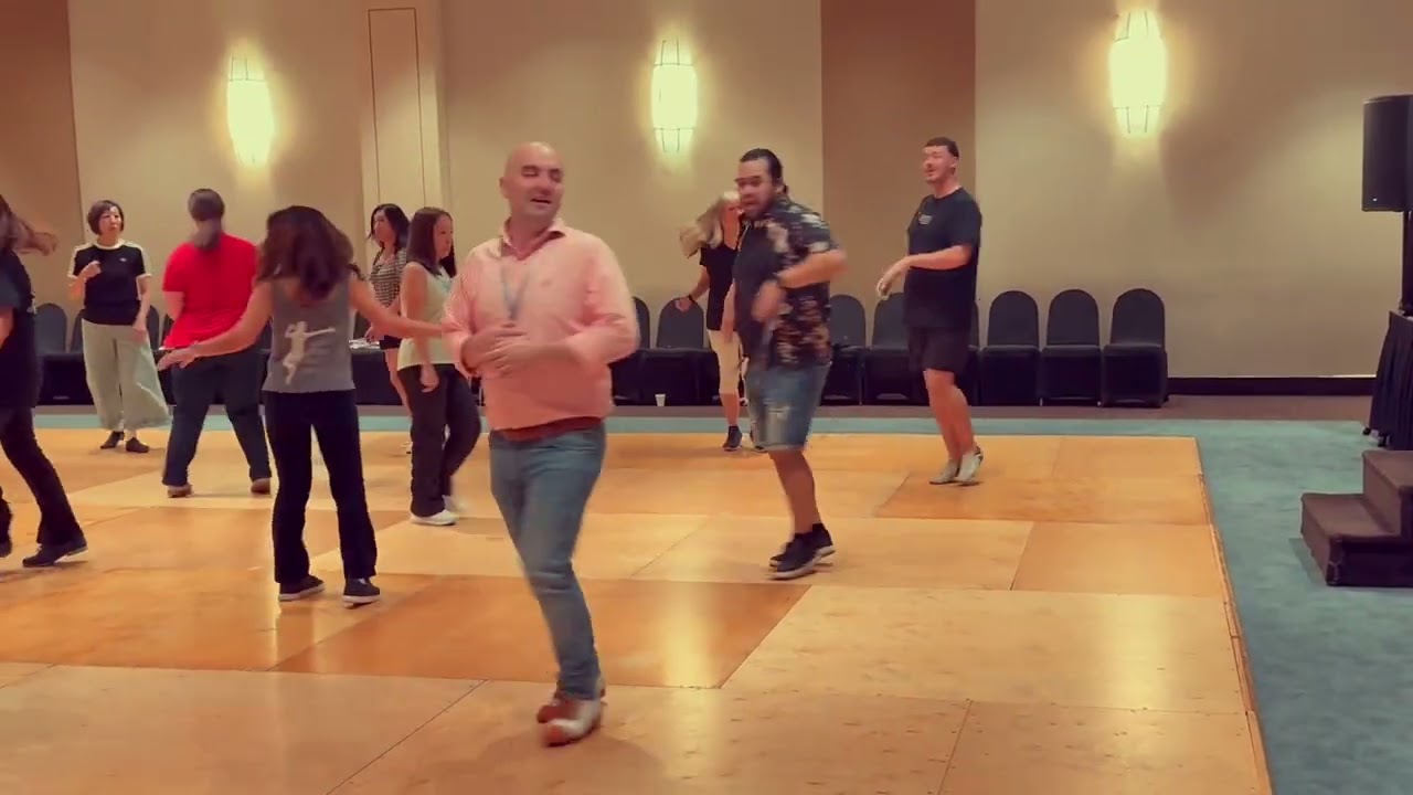 Brand New Moves - Windy City Pro Comp Winner  (TEAM WORLD: Lee Hamilton, Kevin Formosa & Jef Camps)