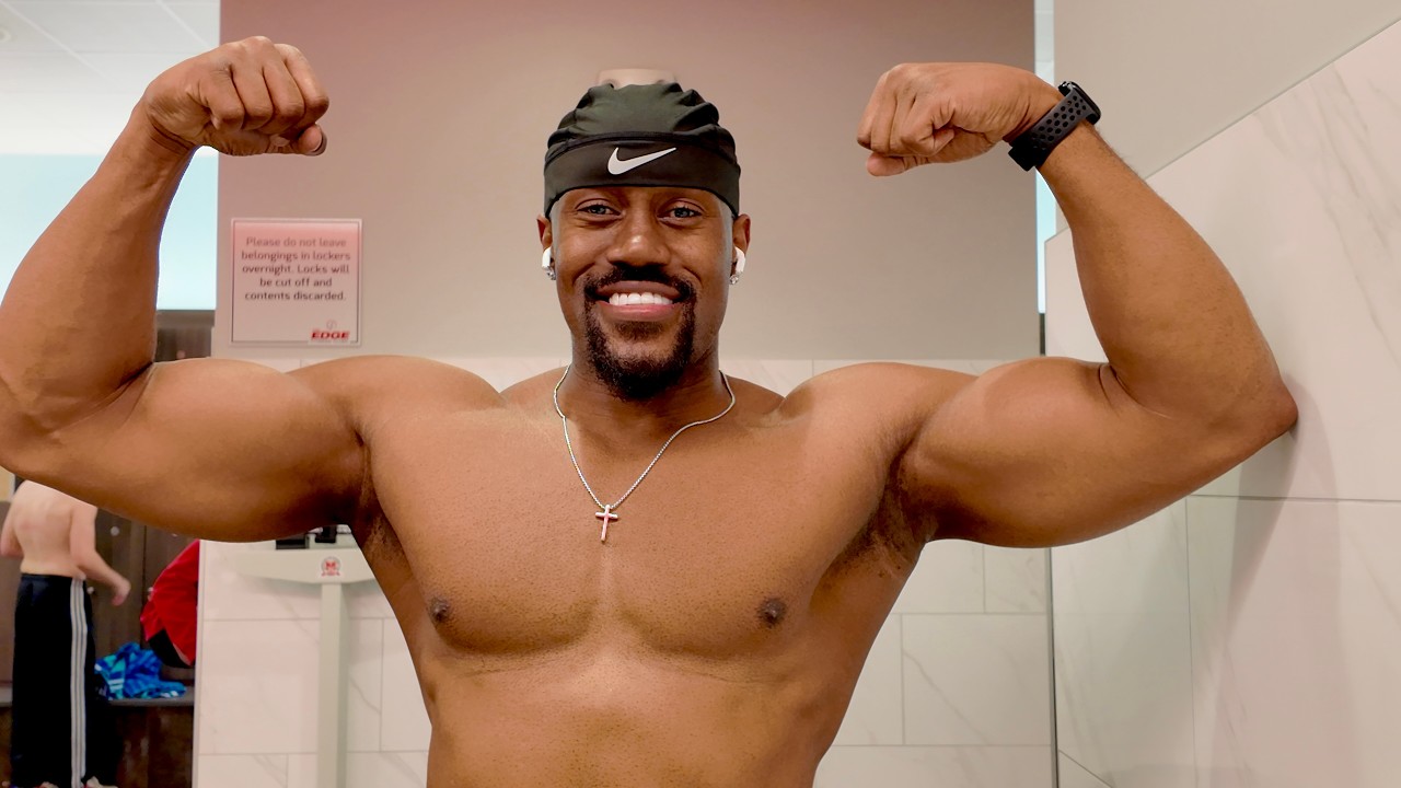 How I’m Building Bigger Shoulders | Manifesting Stardom