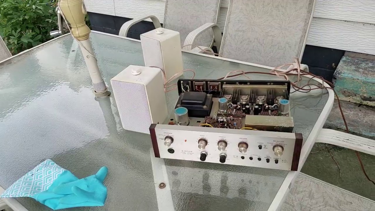 Проверка и тестирование усилителя Pioneer SA-700 1969 года выпуска.