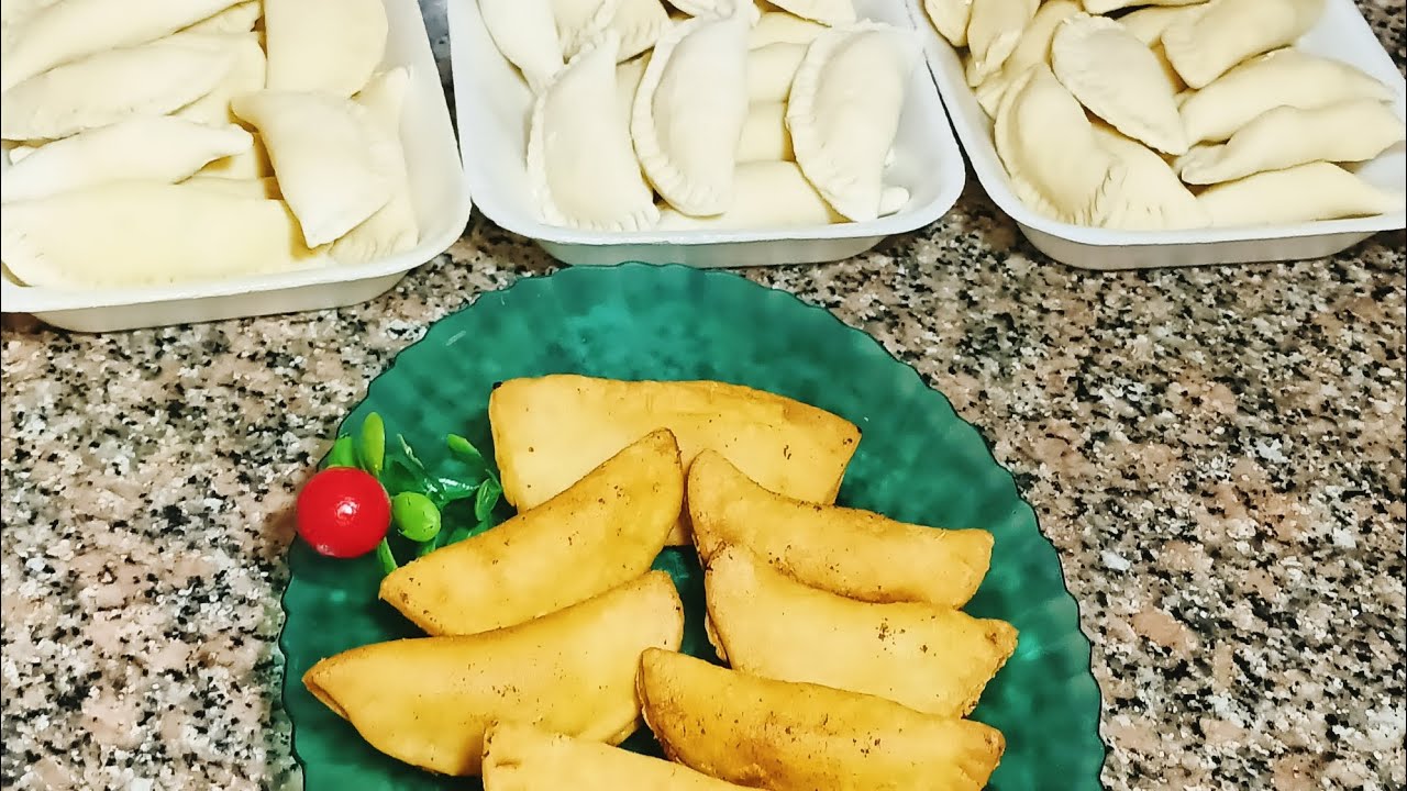 سمبوسة بف مقرمشة من برة و هشة وطرية من جوة 🥟🥟 وطريقة تفريزها