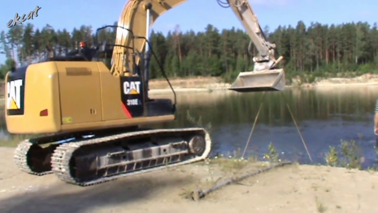 Ловлю карпа экскаватором с зыбкой. CAT 318 EL