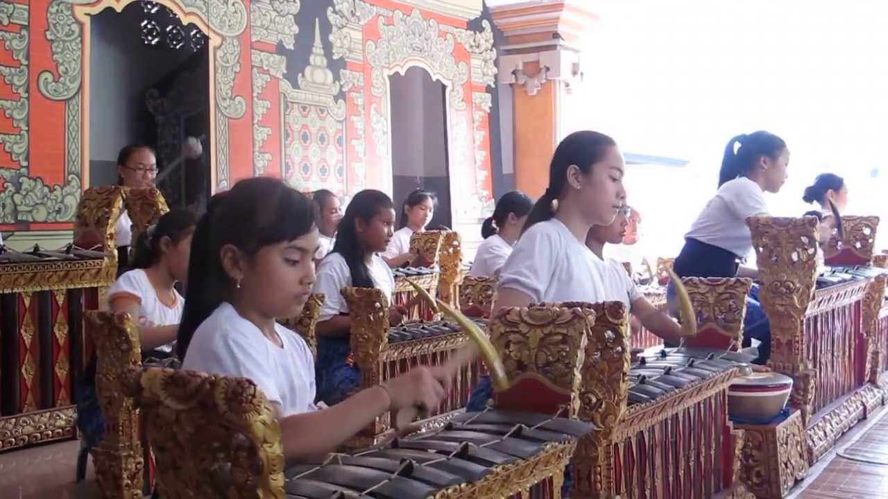 Gamelan Bali (Balinese Gamelan) - Saraswati