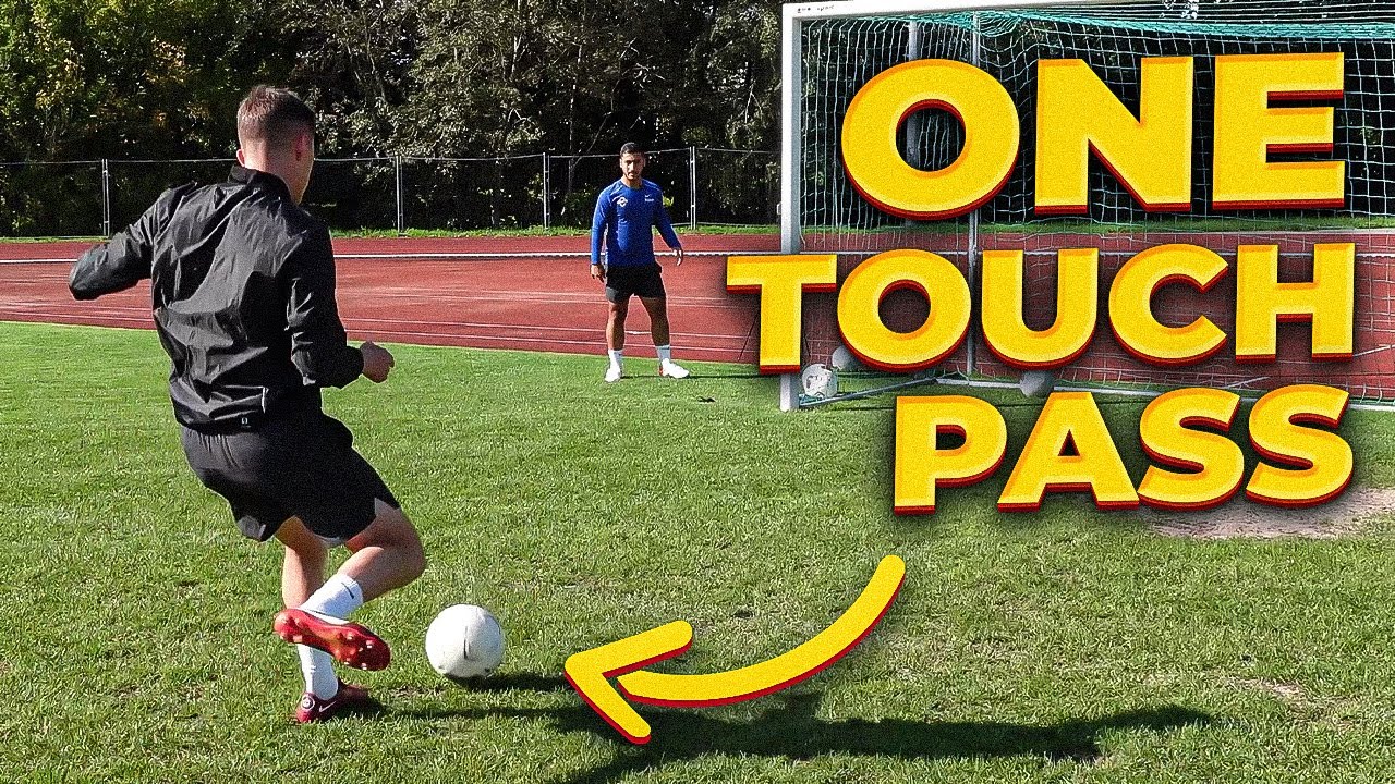 How to Pass the Ball Properly with 1 Touch as a Soccer Player