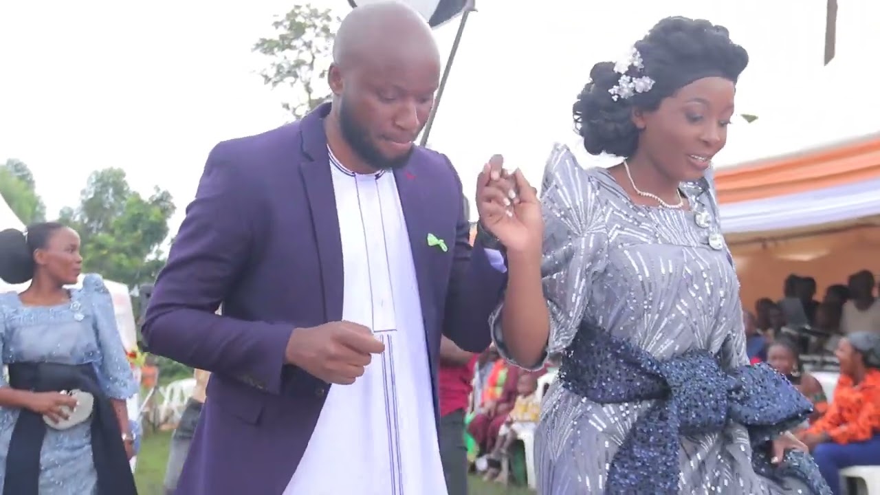 Asinate and Gk kwanjula bwera kasese, photo point films 0782882067