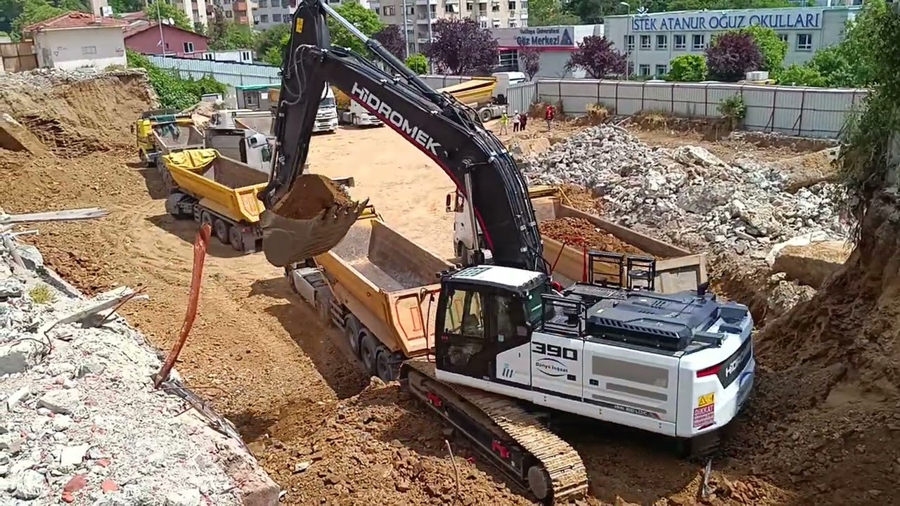 Hidromek HMK 390 LC Ekskavat&ouml;r Hafriyat &Ccedil;alışması 2