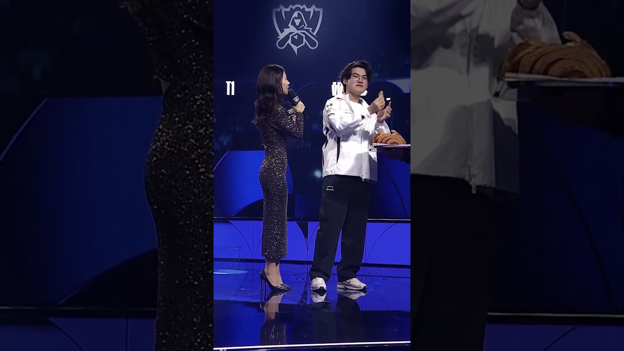 Gumayusi Eat Big Croissant and say Is Good #gumayusi #t1gumayusi #t1 #worlds2024 #leagueoflegends
