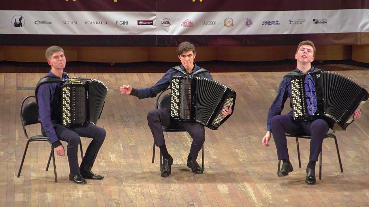 MOZART A Little Night Music Serenade No.13 (rondo) Ensemble 