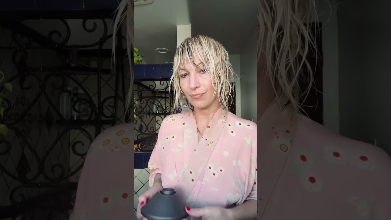 5-Minute Shaggy Bob Hacks:  Weekly Wash, French Twists, and Blonde Perfection!