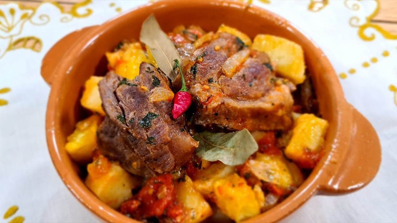 Gjyvec me patate &ndash; Receta nga Florenca Re&ccedil;i | ABC News Albania