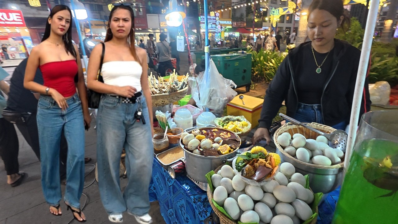 Hidden Gems Cambodian Street food 2026 - Walking Tour in Chaktumuk, Phnom Penh