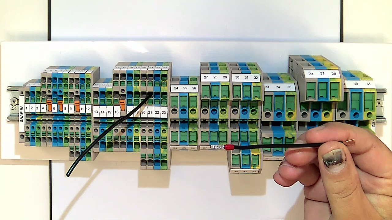 Weidmüller: Zukunft der Schaltschrankmontage // EM Industrie Webinar 26 08 2025